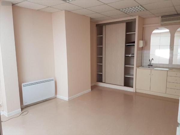 Fonds et/ou murs commerciaux à louer à La Flèche dans la Sarthe (72200), ref : 1184