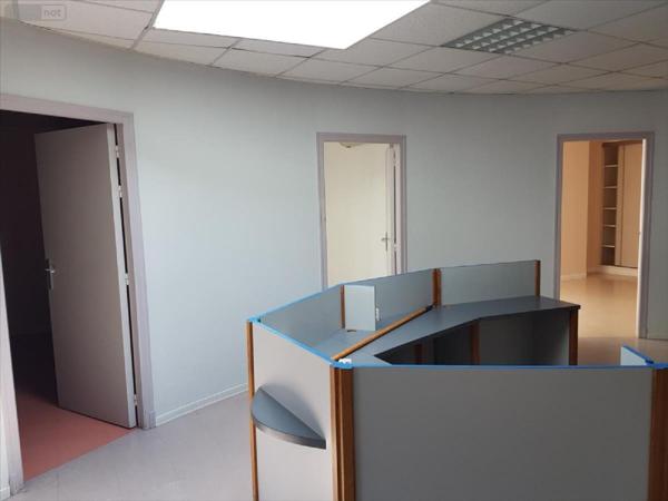 Fonds et/ou murs commerciaux à louer à La Flèche dans la Sarthe (72200), ref : 1184