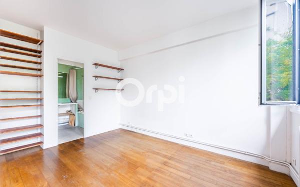 Appartement à vendre    2 pièces • 52,79 m2 Paris 12