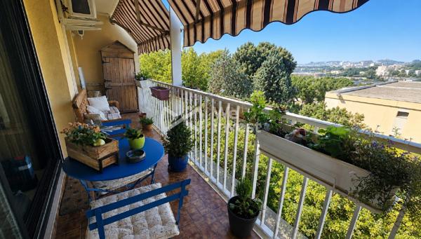 Appartement T4 dernier etage au calme vue dégagée
