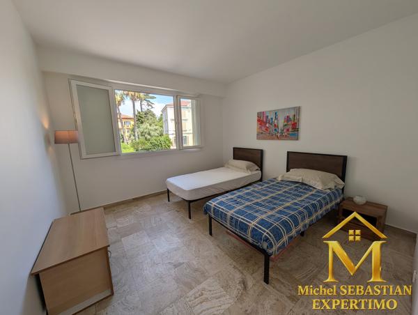 EXCLUSIVITE ! Appartement 3P rénové avec parking et cave - Centre Ville