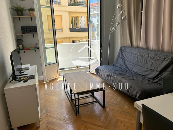 À Nice, grand appartement à louer 1150 € par mois Détails des diagnostics énergétiques