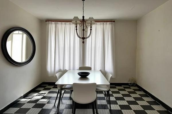 Maison à rénover 5 chambres centre ville de Doué la Fontaine