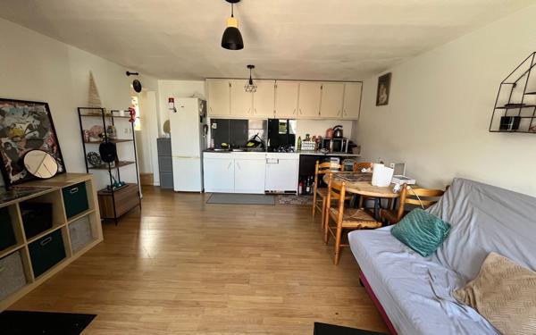 Maison à vendre    5 pièces •  Rion-des-Landes