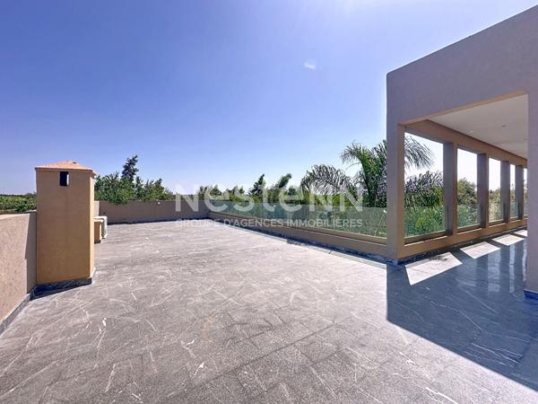 A vendre Villa sans VNA à Marrakech 420 m2 sur un terrain de 2500m2