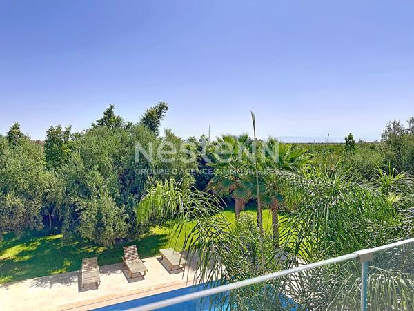 A vendre Villa sans VNA à Marrakech 420 m2 sur un terrain de 2500m2