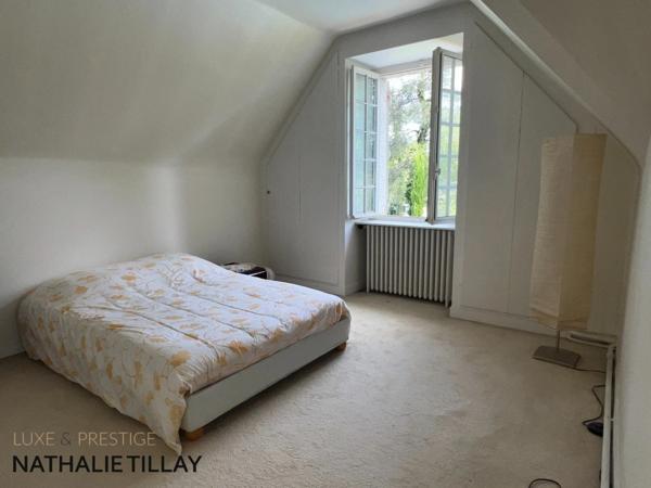 Orléans limite Olivet, proche bord Loiret , à vendre maison avec jardin