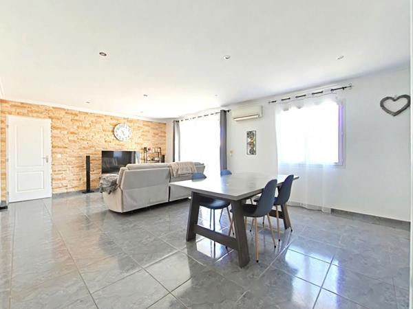 Maison Salleles D Aude 5 pièce(s) 103 m2