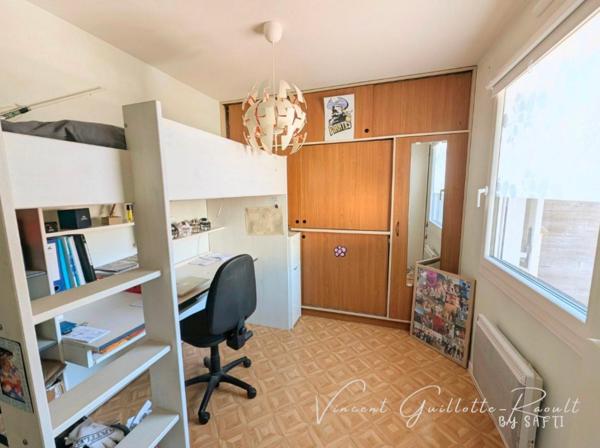 Maison familiale 6 pièces avec 5 chambres sur terrain de 480 m².
