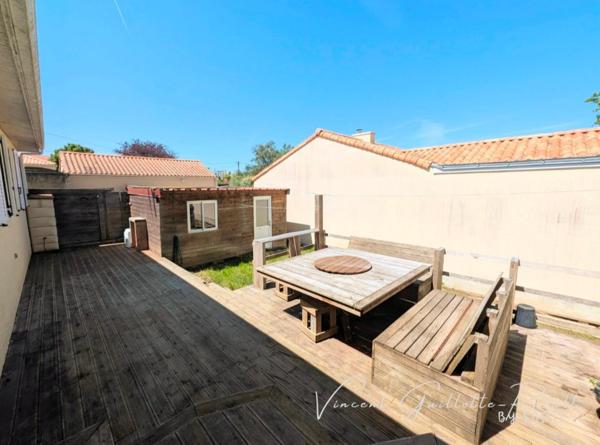 Maison familiale 6 pièces avec 5 chambres sur terrain de 480 m².