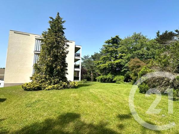 Appartement F5 à vendre  5 pièces - 108 m 2   FRENEUSE  - 78