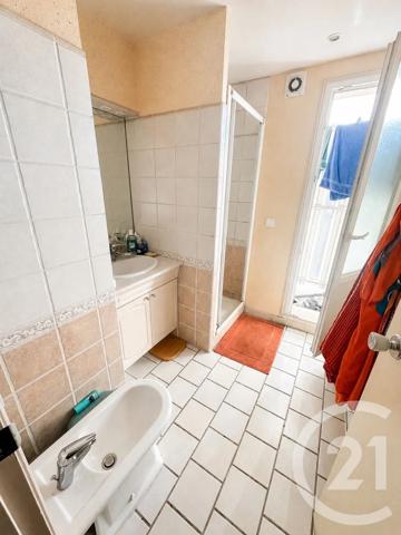 Appartement F5 à vendre  5 pièces - 108 m 2   FRENEUSE  - 78