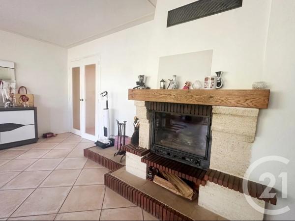 Appartement F5 à vendre  5 pièces - 108 m 2   FRENEUSE  - 78