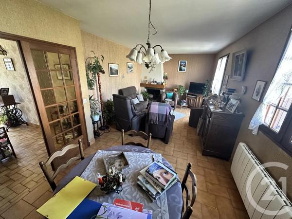 Maison à vendre  5 pièces - 105 m 2   CHATEAUROUX  - 36