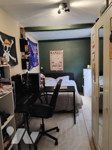 Maison de bourg entièrement rénovée avec jardin

Cette belle maison de maitre , idéalement si...