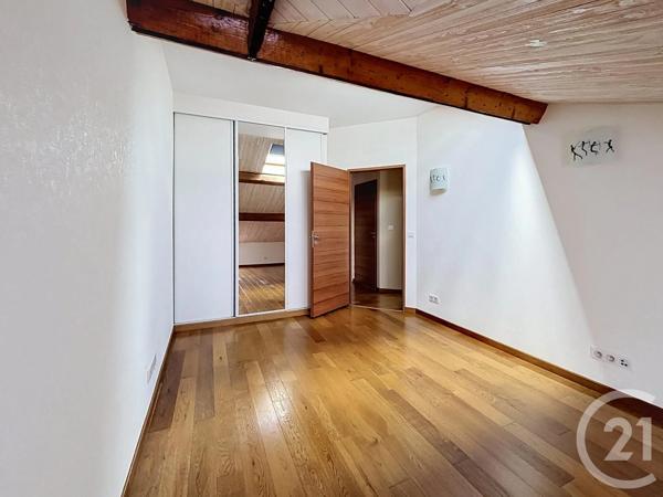 Maison à vendre  7 pièces - 300 m 2   COMBS LA VILLE  - 77