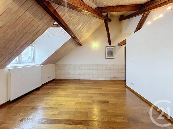 Maison à vendre  7 pièces - 300 m 2   COMBS LA VILLE  - 77
