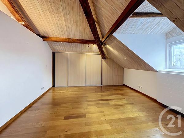Maison à vendre  7 pièces - 300 m 2   COMBS LA VILLE  - 77