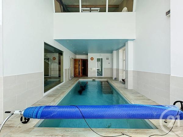 Maison à vendre  7 pièces - 300 m 2   COMBS LA VILLE  - 77