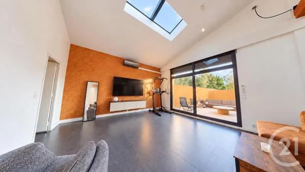 Maison à vendre  3 pièces - 124,90 m 2   AUBERVILLIERS  - 93