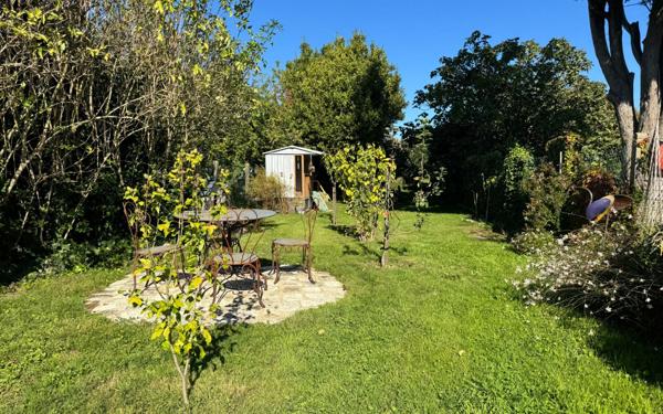 Maison à vendre    5 pièces •  Rochefort