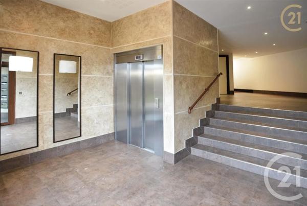 Appartement F3 à vendre  3 pièces - 63,76 m 2   VIGNEUX SUR SEINE  - 91