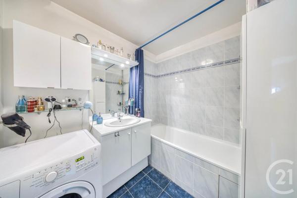Appartement F3 à vendre  3 pièces - 63,76 m 2   VIGNEUX SUR SEINE  - 91