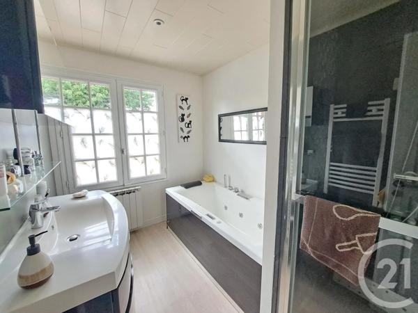 Maison à vendre  6 pièces - 130 m 2   LE MALESHERBOIS  - 45