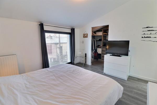Brest (29200) A VENDRE BREST SAINT-MARTIN APPARTEMENT STYLE LOFT BELLES PRESTATIONS