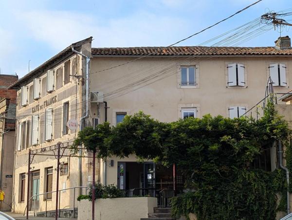 Appartement Cazeres 4 pièce(s) 85 m2