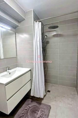 Appartement à louer 3 pièces de 61 m²