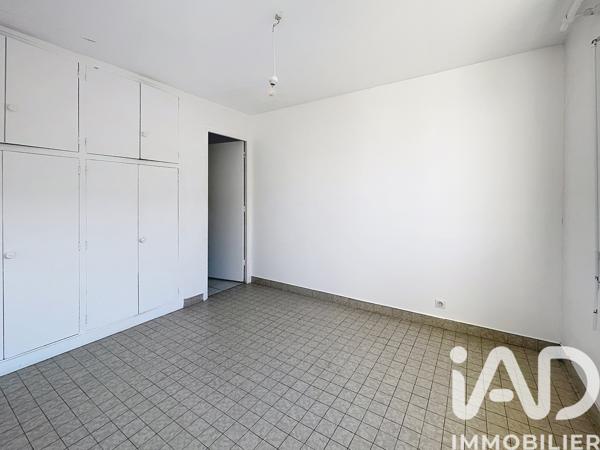Immeuble à vendre 326 m² Maulette
