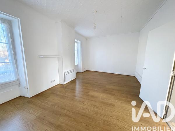 Immeuble à vendre 326 m² Maulette