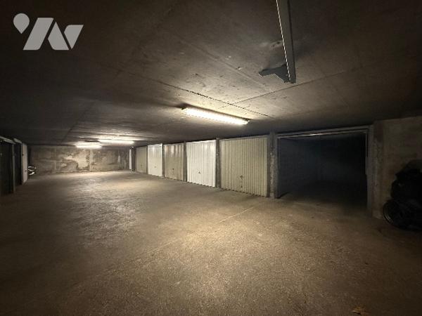 Garage, box fermé proche Tram T3 secteur Part Dieu Dauphiné