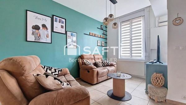 Maison 1930 semi-individuelle - grand séjour lumineux - 3 chambres et jardin