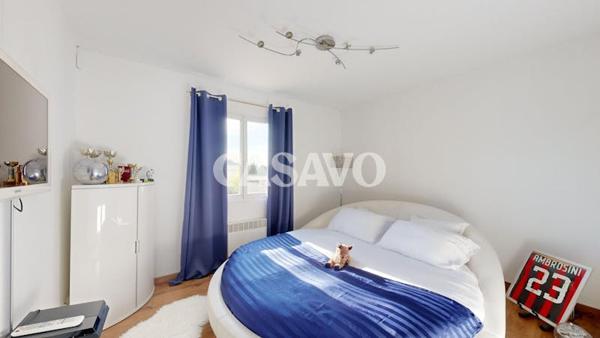 Vente Maison 10 pièces de 231m² - 84300 Taillades