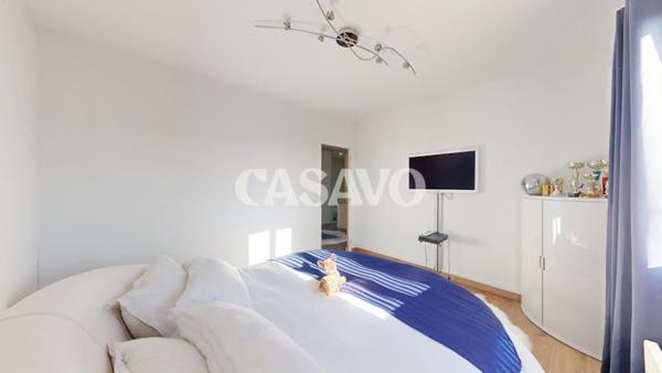 Vente Maison 10 pièces de 231m² - 84300 Taillades