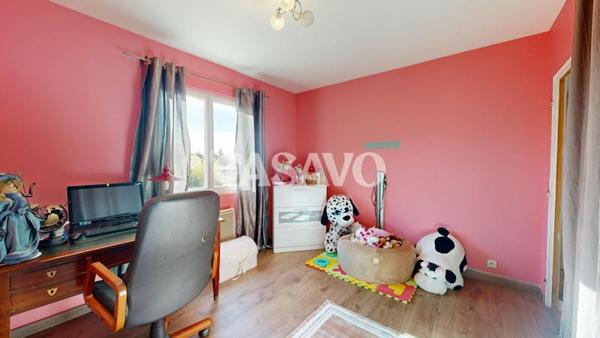 Vente Maison 10 pièces de 231m² - 84300 Taillades