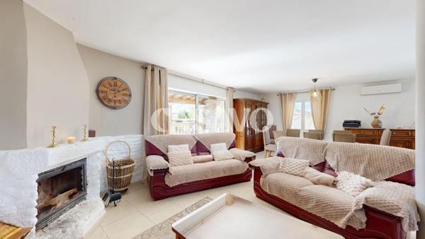 Vente Maison 10 pièces de 231m² - 84300 Taillades