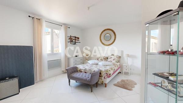 Vente Maison 10 pièces de 231m² - 84300 Taillades
