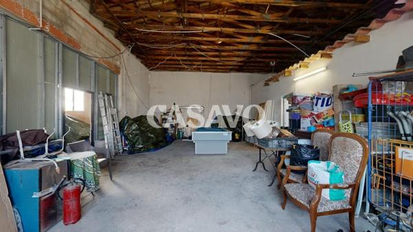 Vente Maison 10 pièces de 231m² - 84300 Taillades