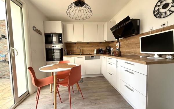 Maison à vendre    5 pièces • 88,50 m2 Saint-Germain-lès-Corbeil