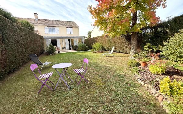 Maison à vendre    5 pièces • 88,50 m2 Saint-Germain-lès-Corbeil