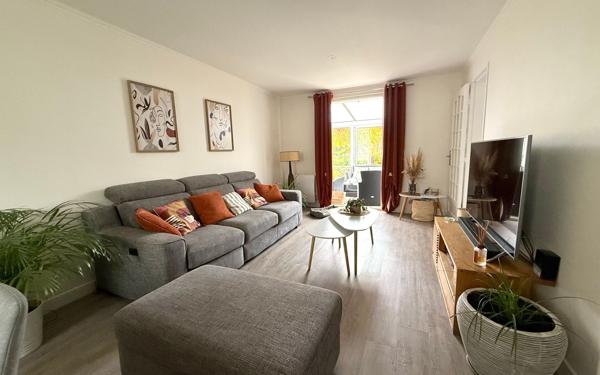 Maison à vendre    5 pièces • 88,50 m2 Saint-Germain-lès-Corbeil