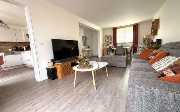 Maison à vendre    5 pièces • 88,50 m2 Saint-Germain-lès-Corbeil