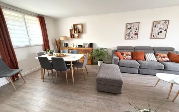 Maison à vendre    5 pièces • 88,50 m2 Saint-Germain-lès-Corbeil