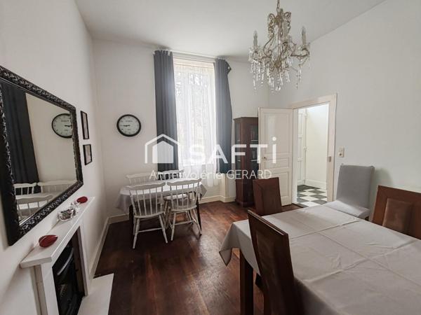 Maison bourgeoise 201 m² avec jardin et parking