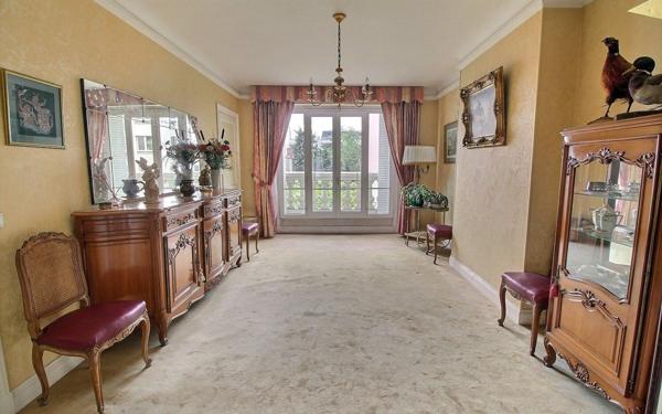 Appartement à vendre    4 pièces • 103,19 m2 Vincennes