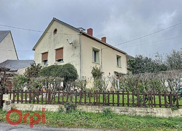 Maison à vendre    4 pièces •  La Petite-Marche