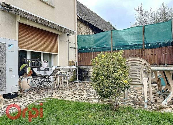 Maison à vendre    4 pièces •  La Petite-Marche